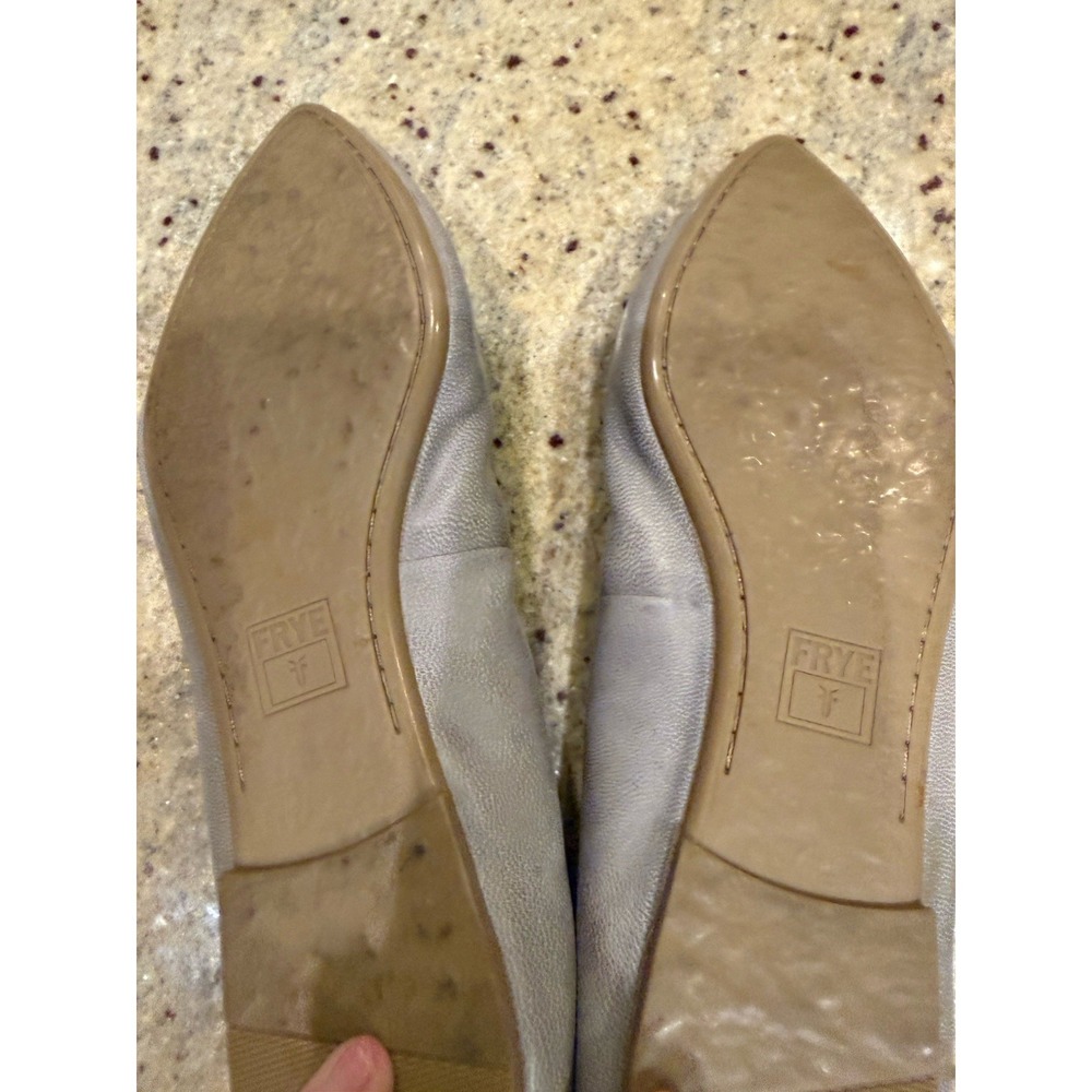 Frye Regina Ballet Flats Ash Gray Tan Women's Size 8 leather - Picture 4 of 7